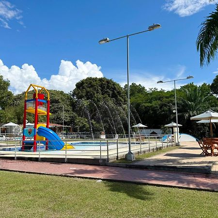 ホテル Club Campestre De Neiva ネイバ エクステリア 写真