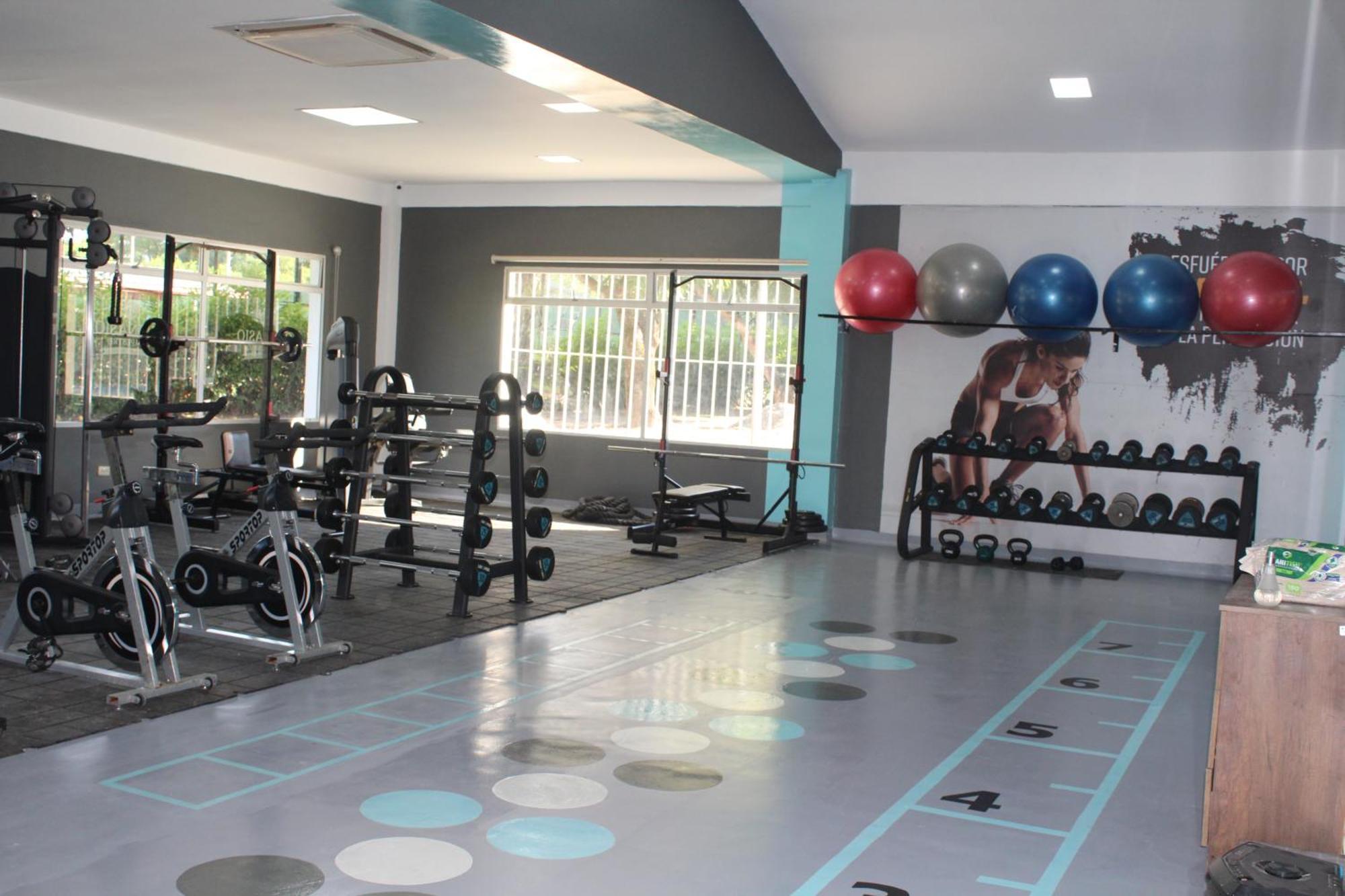 ホテル Club Campestre De Neiva ネイバ エクステリア 写真